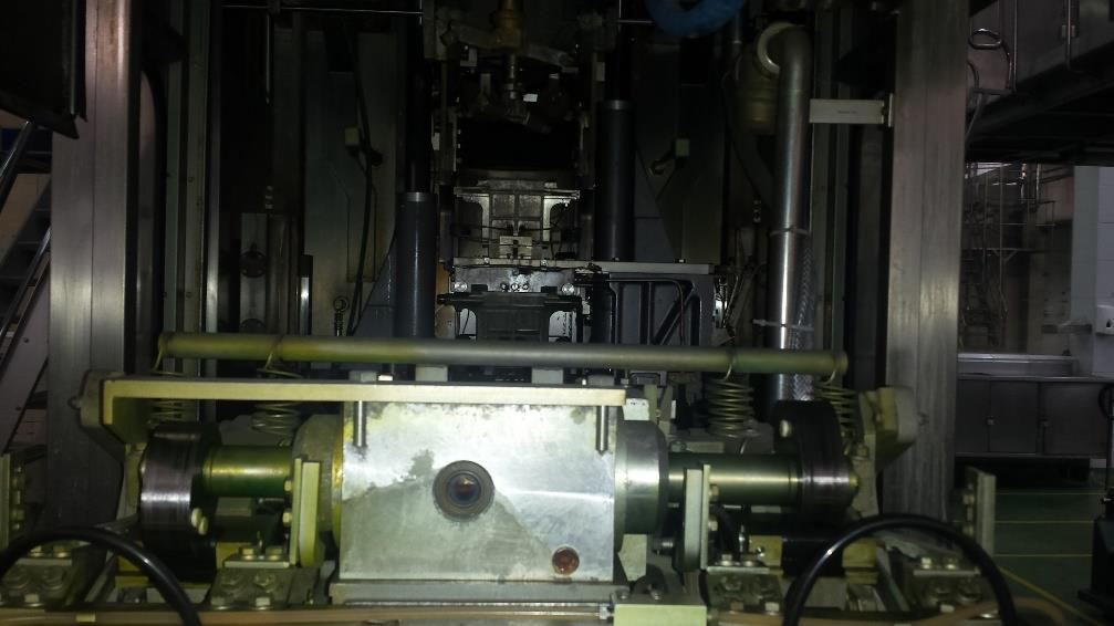 Tetra Pak TBA-8 1000 ml Slim Filler